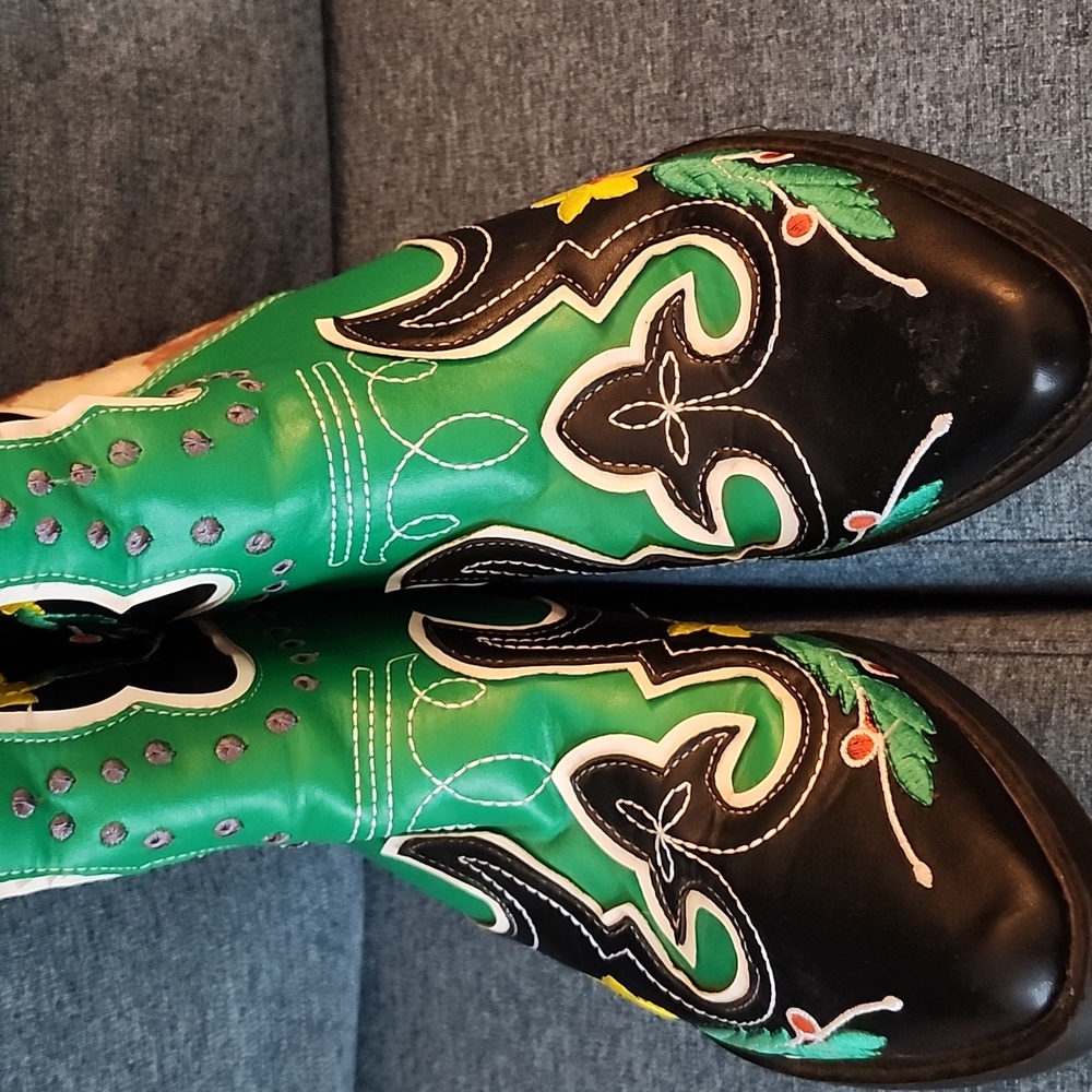 Embroidered Faux Leather Pull On Knee High Cowboy Style Boots. - Picture 3 of 11